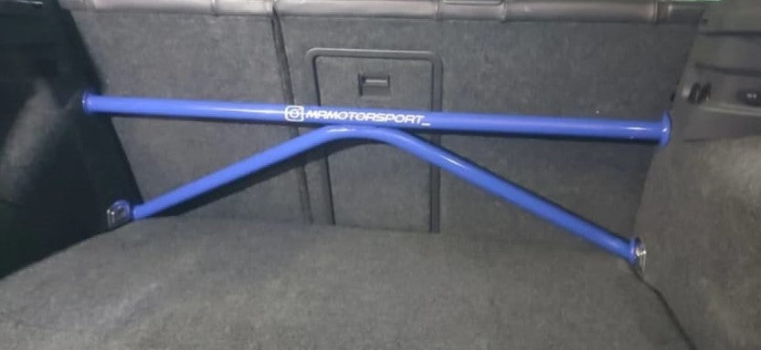 Barra V refuerzo trasero de maletero para Golf 5 y 6